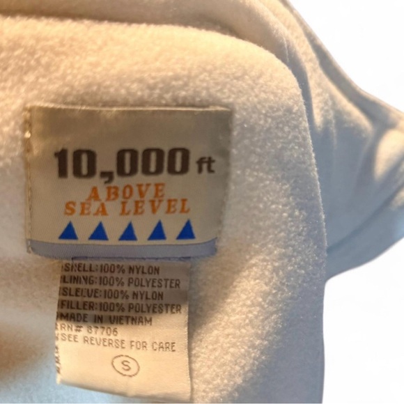 Women’s blue puffer coat small p-p20” L-26” - Picture 5 of 5